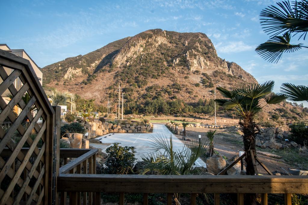 Jeju 542 Pension Seogwipo Ruang foto