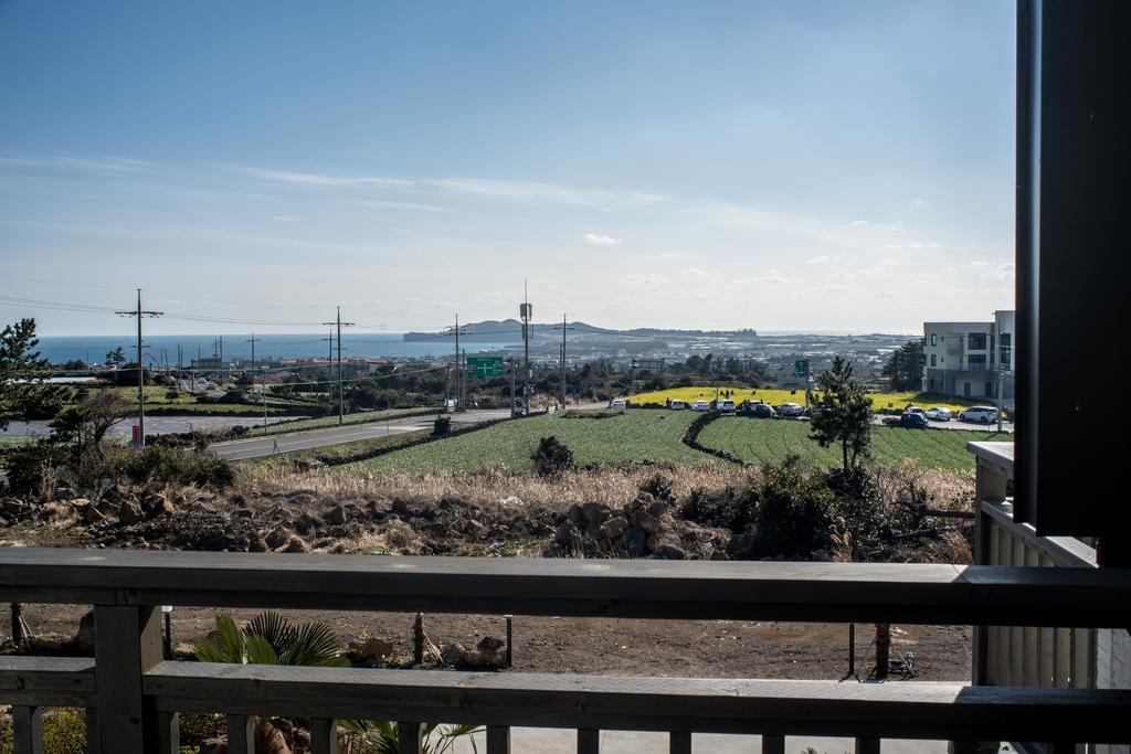 Jeju 542 Pension Seogwipo Ruang foto